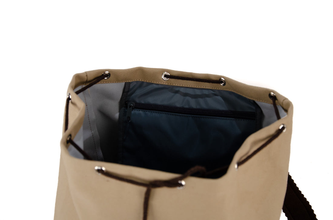 RU137DEPL cotton backpack sand with dark brown trim