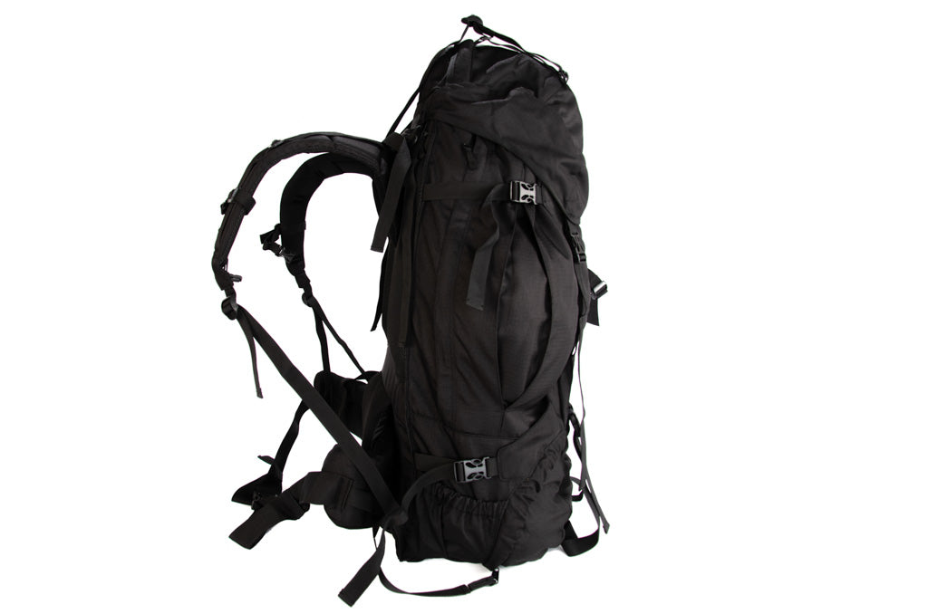 RU100 trekking backpack XX-Large 104 L black