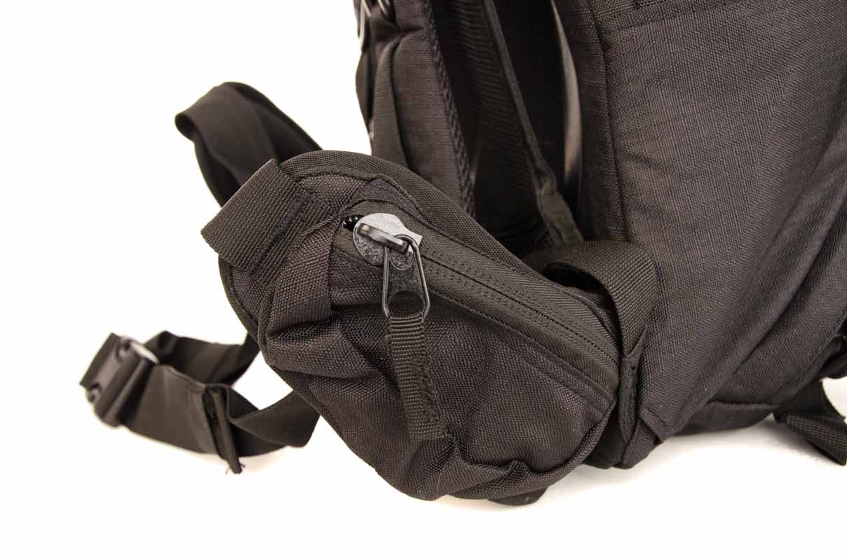 RU940 Rucksack mit gespanntem Netzrücken 35 L Schwarz